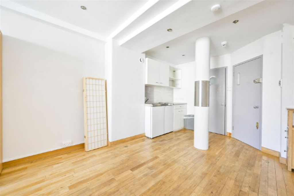 Flat in London, United Kingdom, 26 m² - picture 10