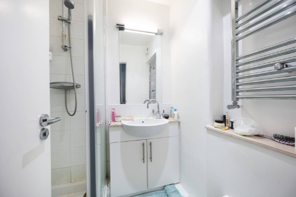 Flat in London, United Kingdom, 22 m² - picture 10