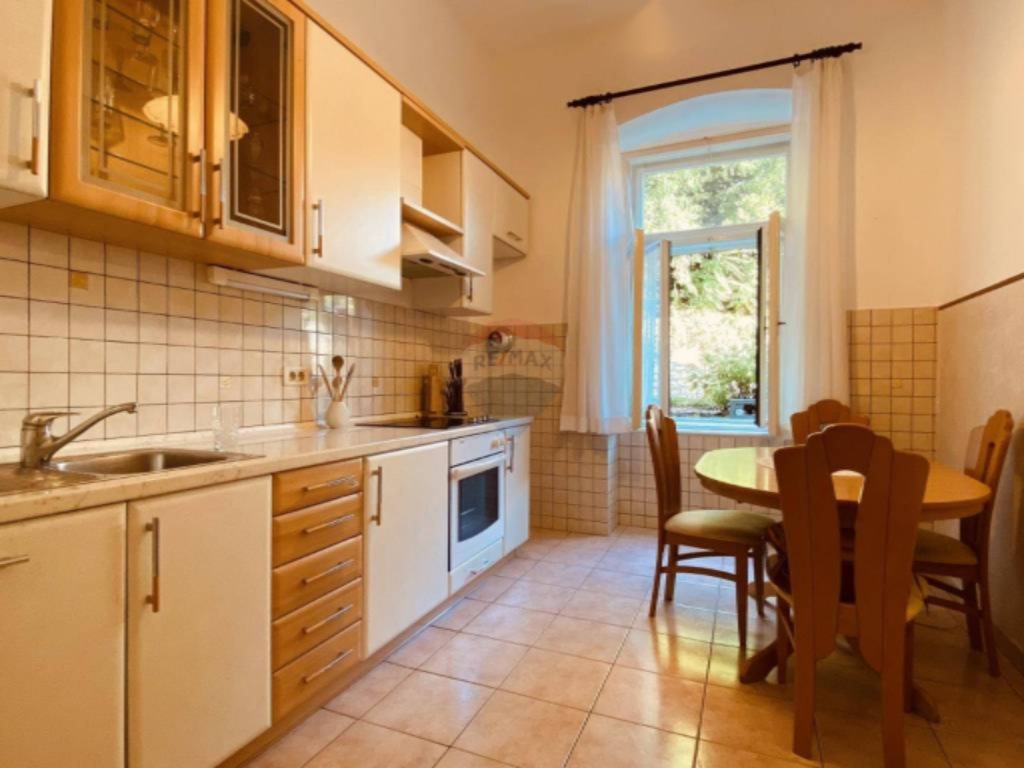 Flat in Opatija, Croatia, 115 m² - picture 10