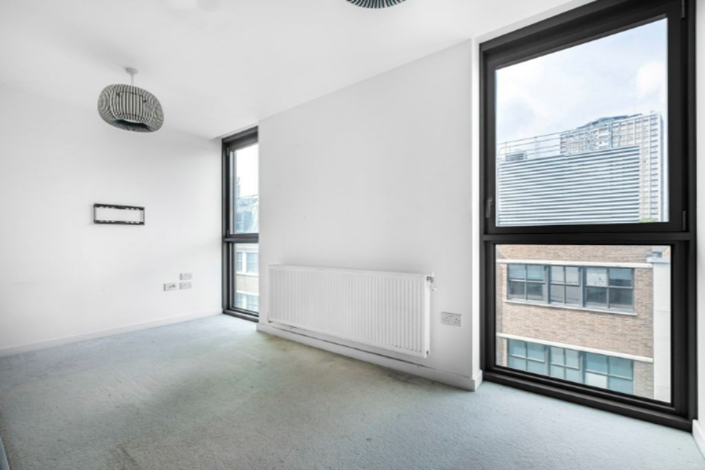 Flat in London, United Kingdom, 44 m² - picture 11