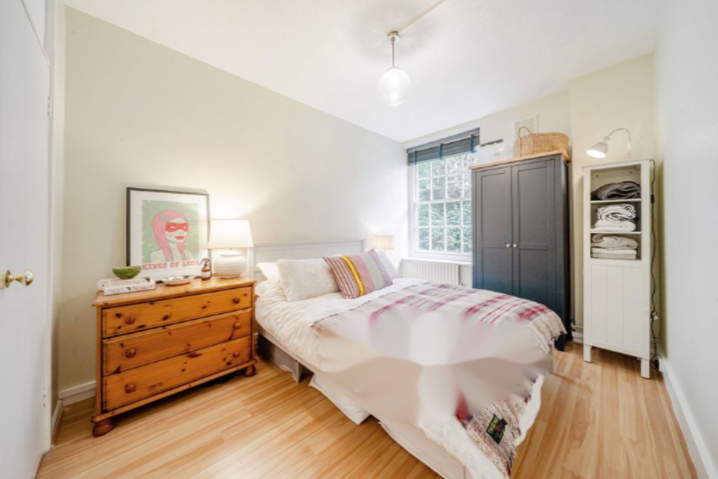 Flat in London, United Kingdom, 44 m² - picture 11