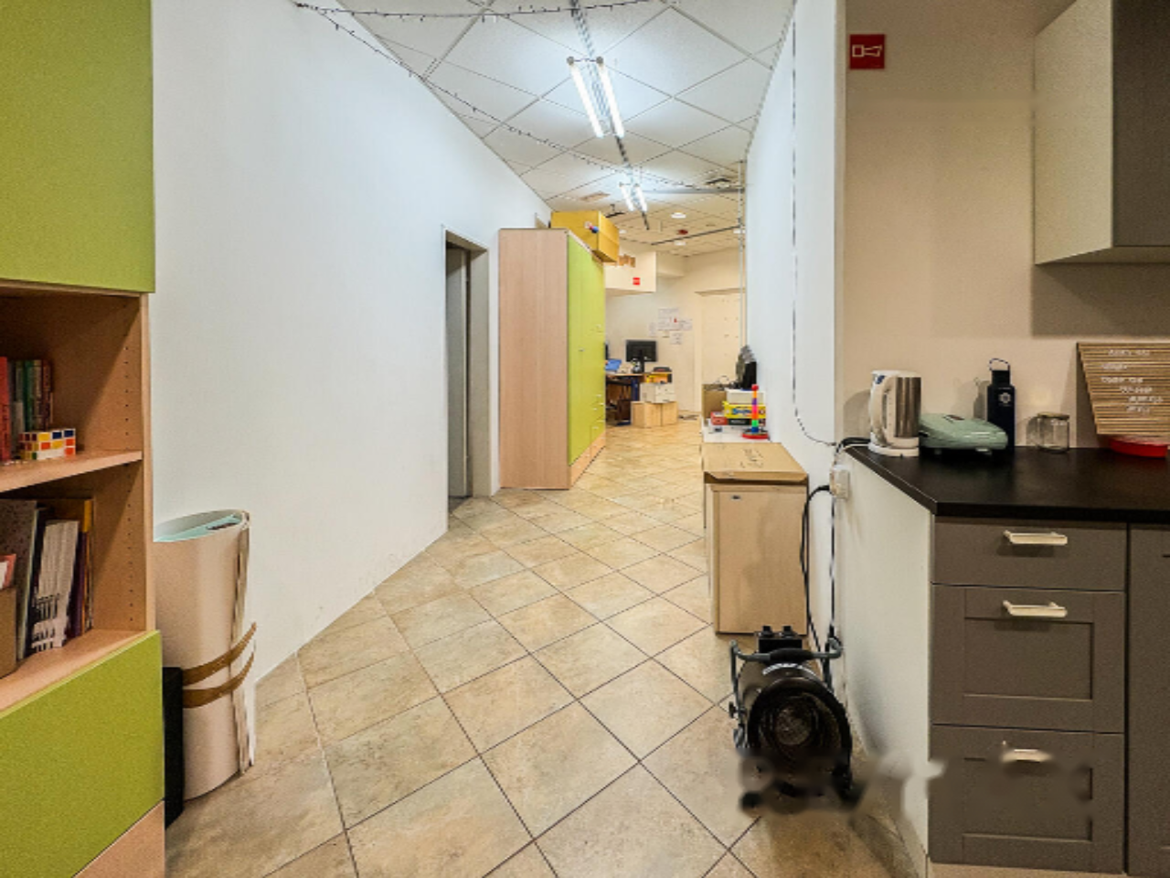 Office in Ljubljana, Slovenia, 134 m² - picture 11