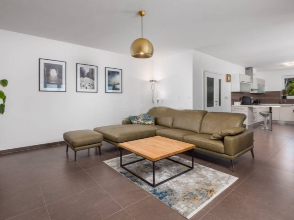 House in Opatija, Croatia, 192 m² - picture 12