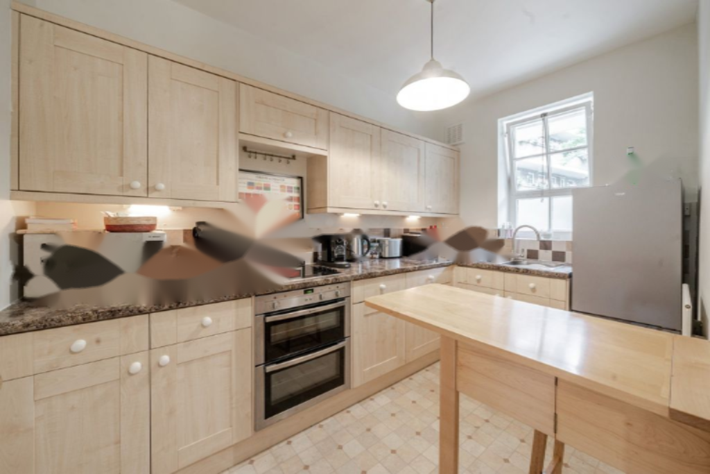 Flat in London, United Kingdom, 44 m² - picture 12