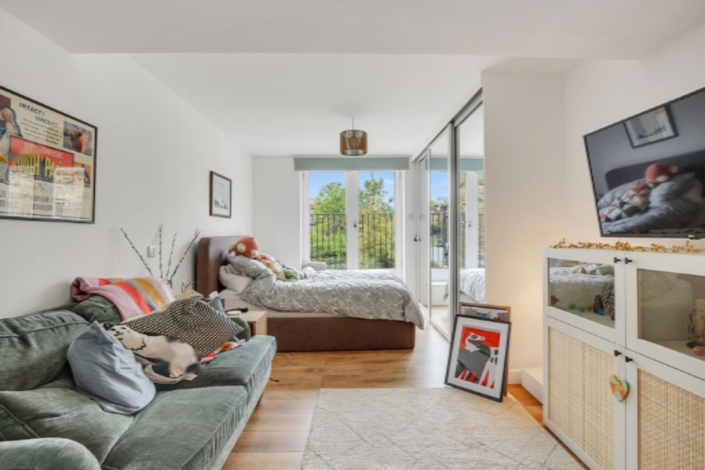 Flat in London, United Kingdom, 27 m² - picture 12