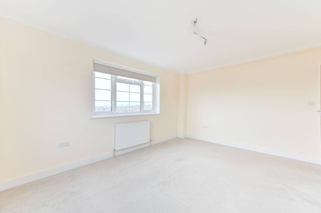 Flat in London, United Kingdom, 58 m² - picture 12