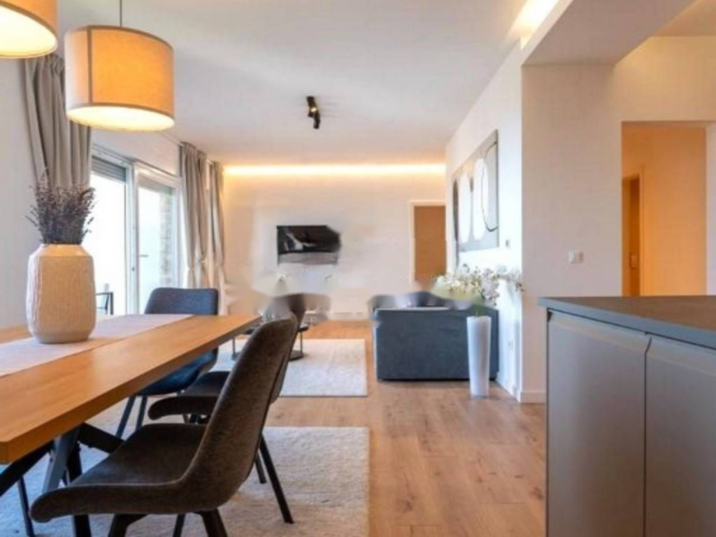 Flat in Opatija, Croatia, 121 m² - picture 12