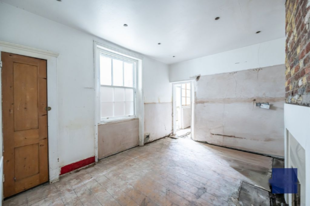 Flat in London, United Kingdom, 60 m² - picture 12