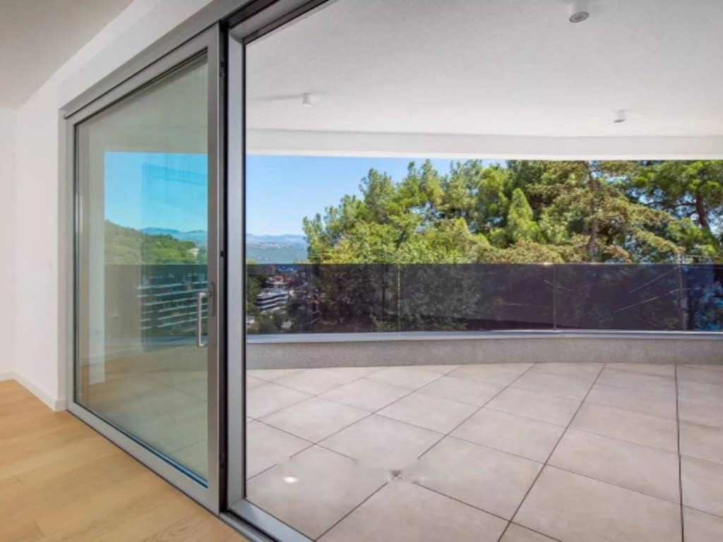 Flat in Opatija, Croatia, 103 m² - picture 12