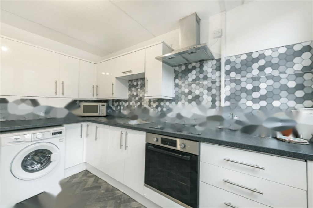 Flat in London, United Kingdom, 94 m² - picture 13