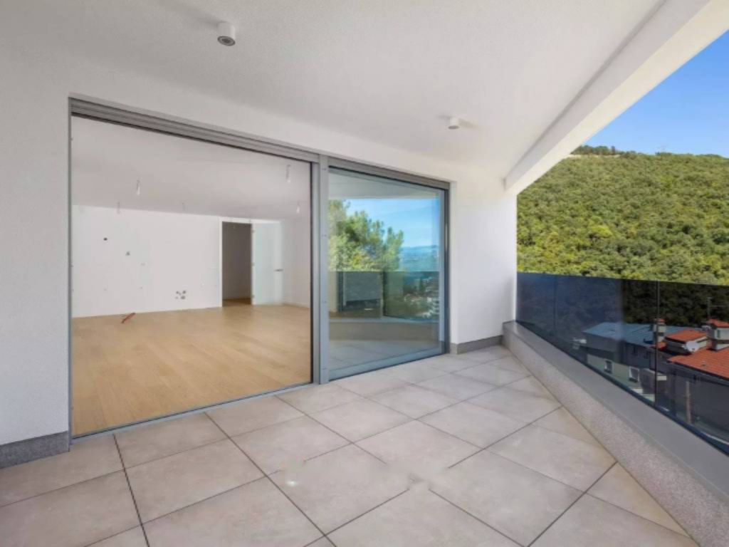 Flat in Opatija, Croatia, 103 m² - picture 13