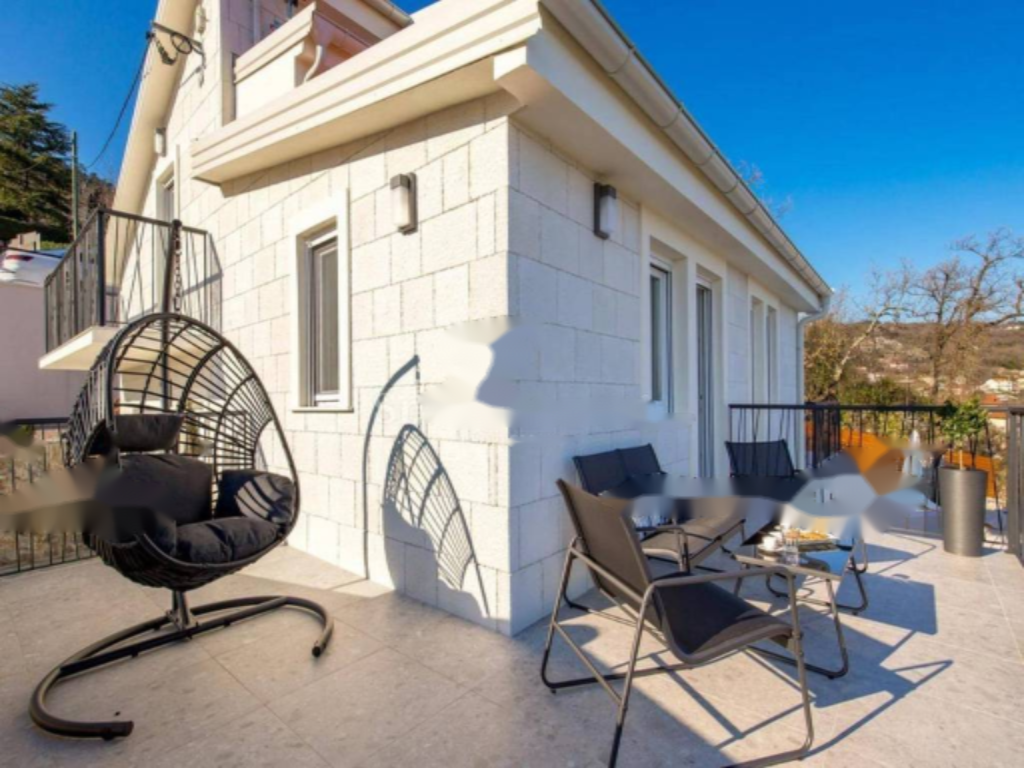 Casa en Opatija, Croacia, 180 m² - imagen 13