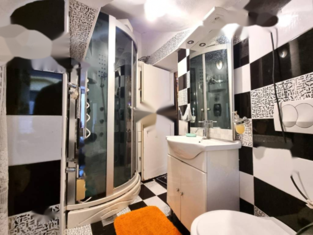 Flat in Opatija, Croatia, 70 m² - picture 13