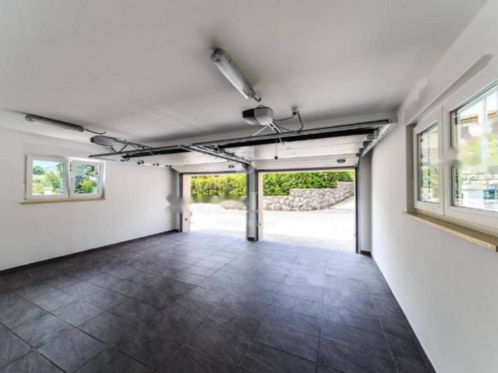 Casa en Opatija, Croacia, 380 m² - imagen 13