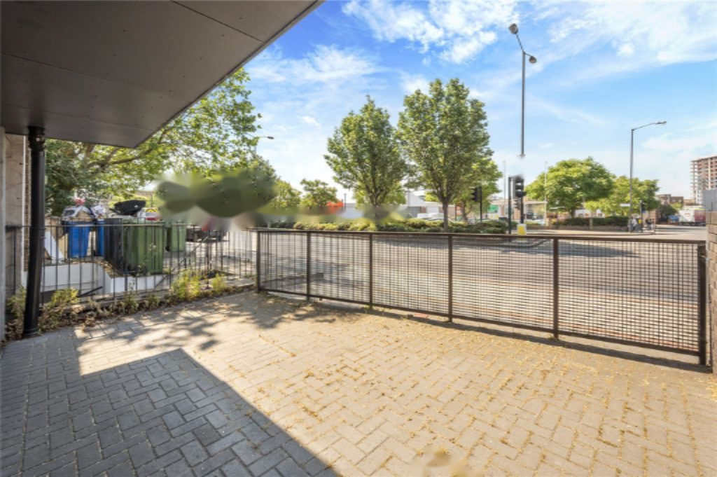 Flat in London, United Kingdom, 52 m² - picture 13