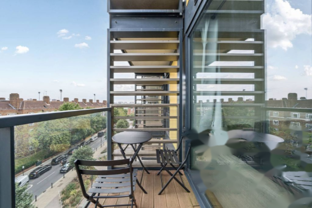 Flat in London, United Kingdom, 55 m² - picture 13