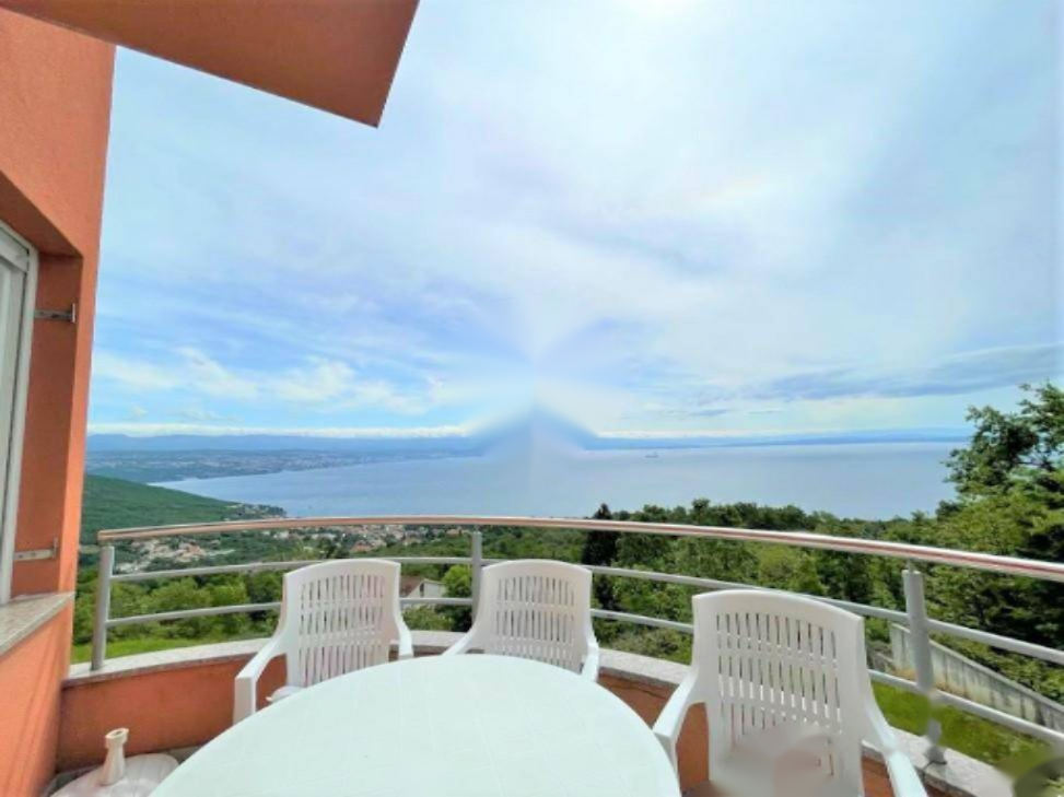 Flat in Opatija, Croatia, 98 m² - picture 13