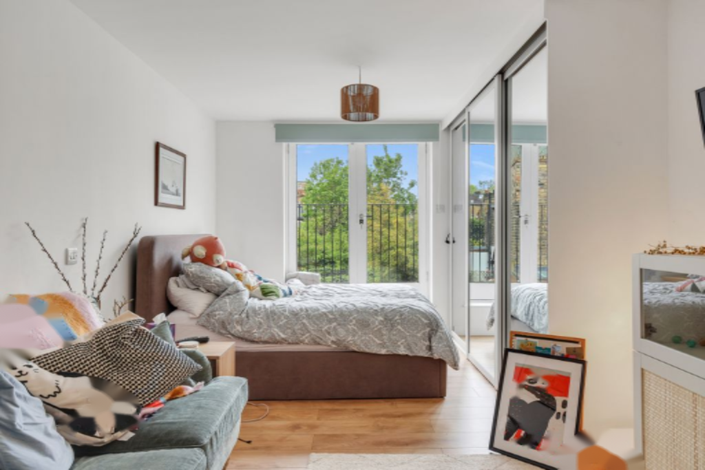 Flat in London, United Kingdom, 27 m² - picture 13