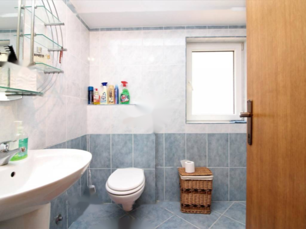 Flat in Opatija, Croatia, 126 m² - picture 14