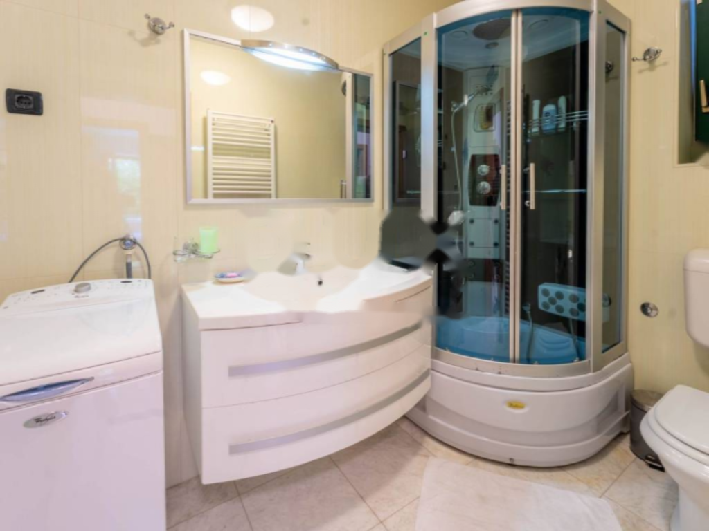 Casa en Opatija, Croacia, 261 m² - imagen 14