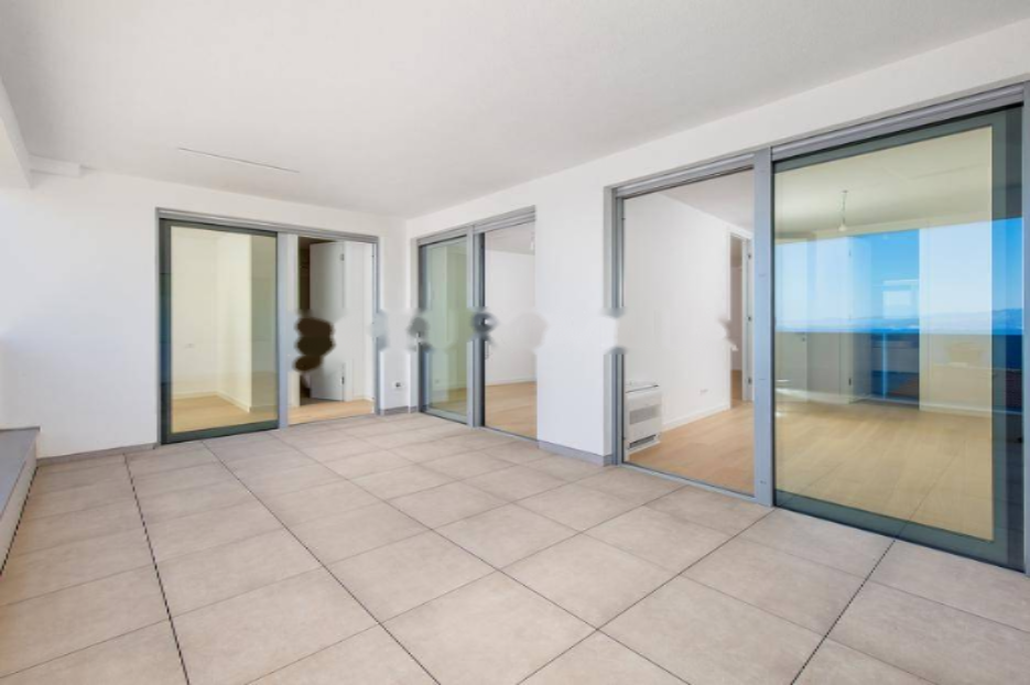 Flat in Opatija, Croatia, 92 m² - picture 17