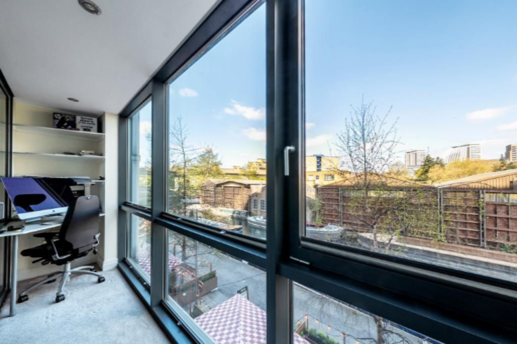 Flat in London, United Kingdom, 38 m² - picture 17