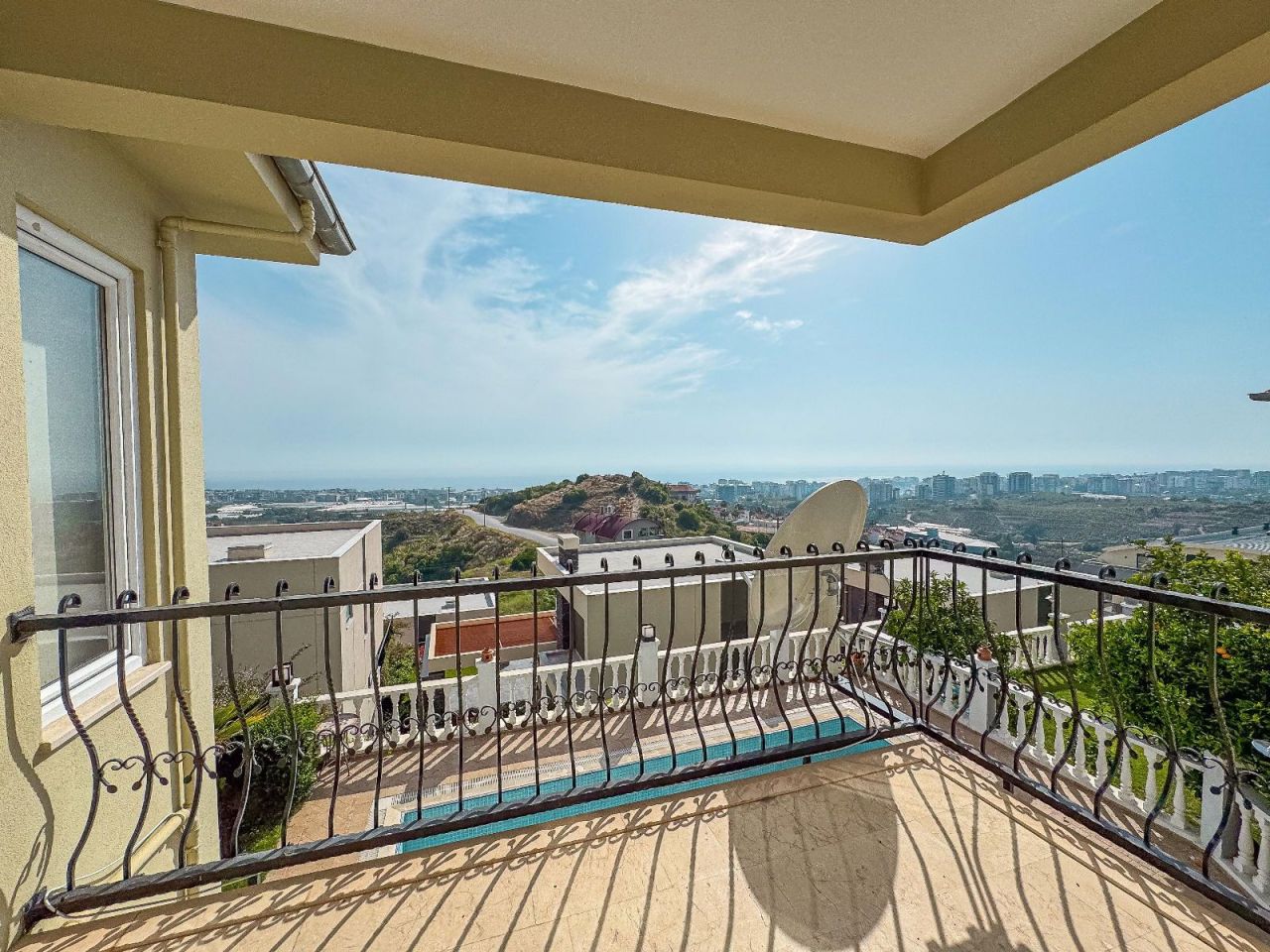 Villa à Alanya, Turquie, 220 m² - image 2