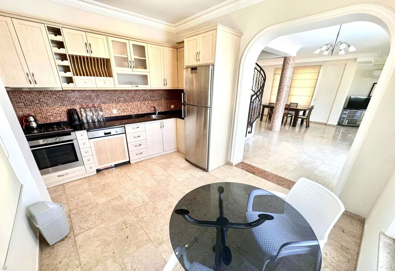 Villa à Alanya, Turquie, 180 m² - image 15