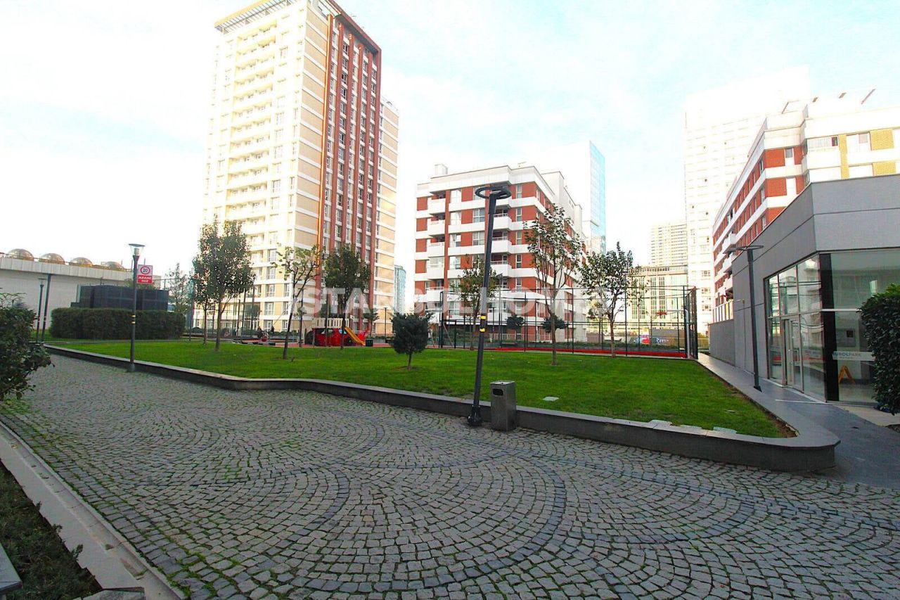 Apartamento en Estambul, Turquia, 120 m² - imagen 1