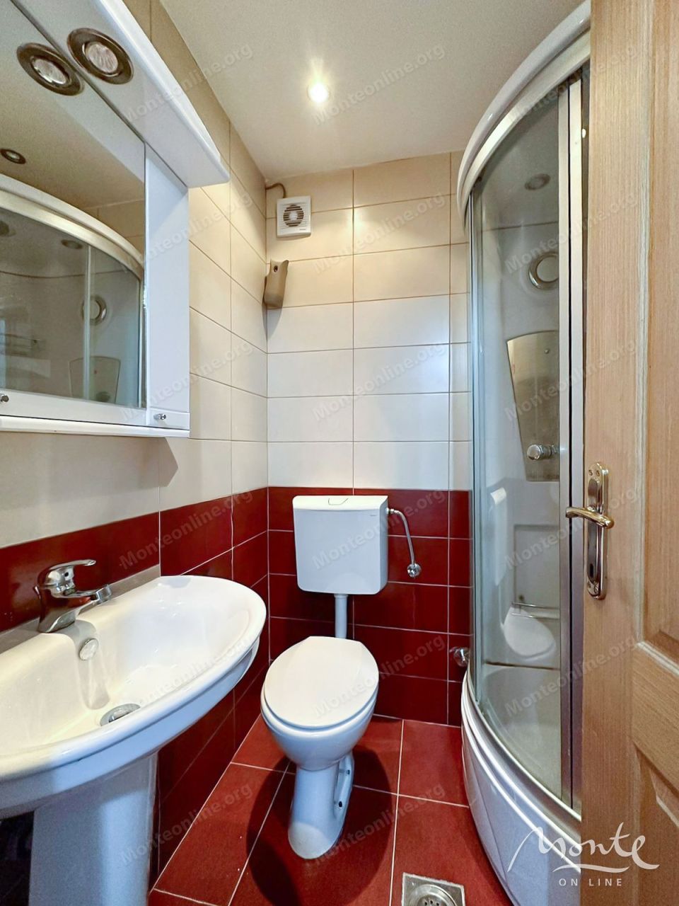 Apartamento en Petrovac, Montenegro, 90 m² - imagen 9