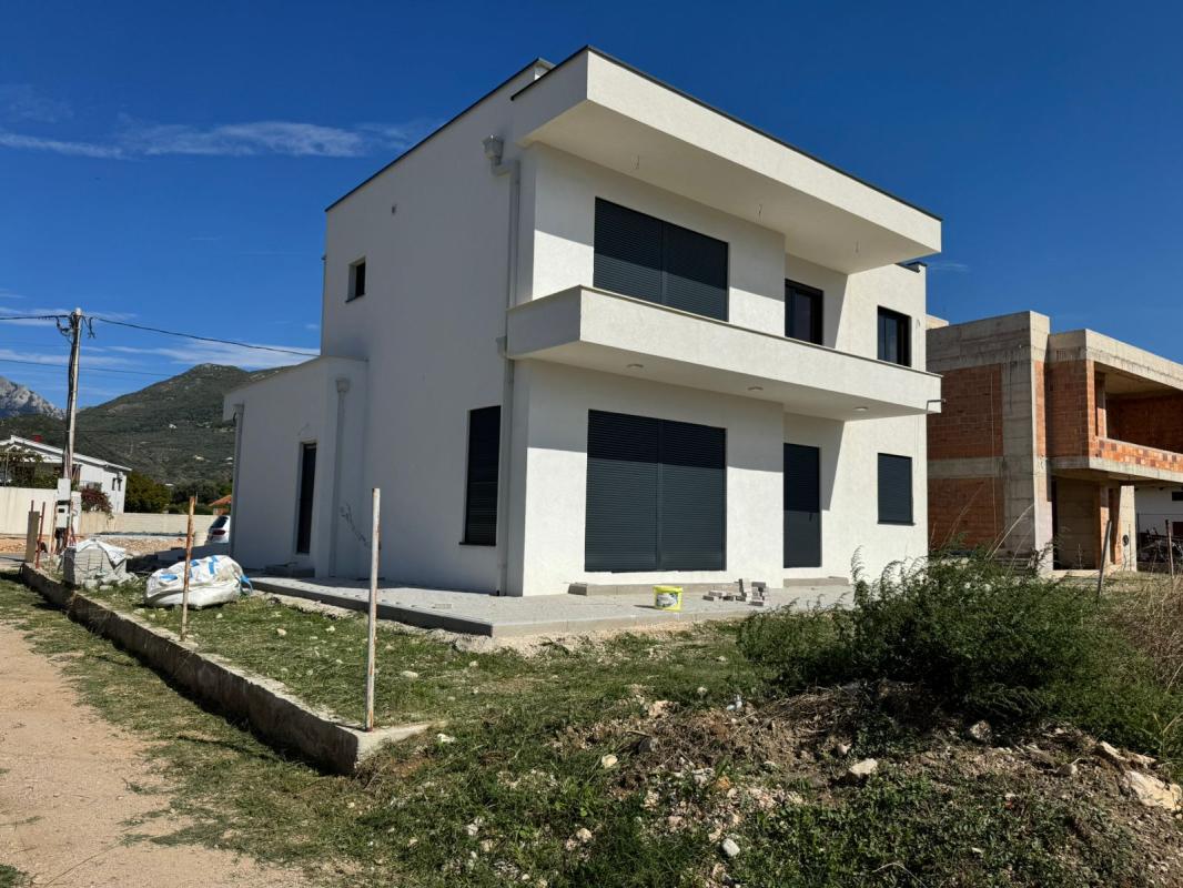 Casa Zeleni Pojas, Montenegro, 338 m² - imagen 6