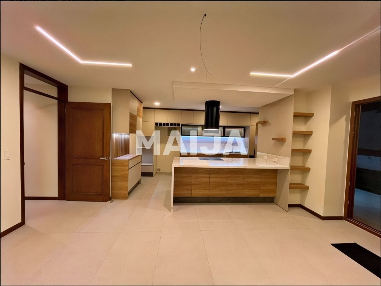 Apartment Quito, Ecuador, 150 m² - picture 1