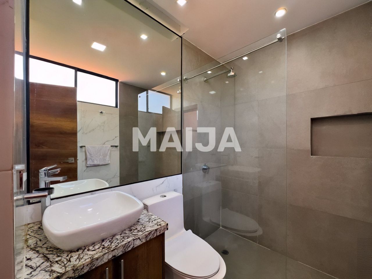 Appartement San Juan, Équateur, 166 m² - image 18