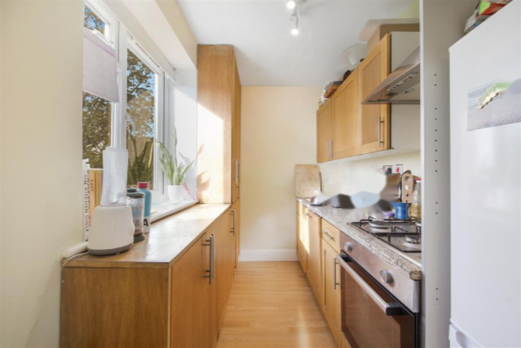 Flat in London, United Kingdom, 60 m² - picture 17