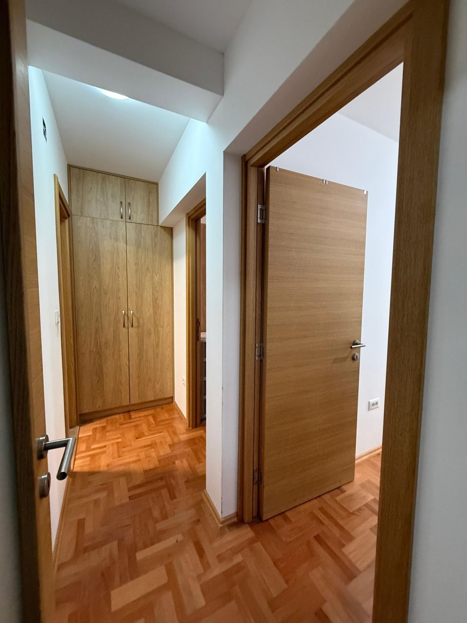 Piso en Budva, Montenegro, 67 m² - imagen 5