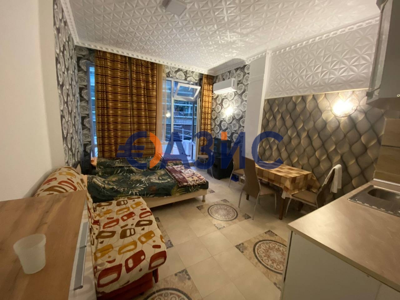 Appartement à Slantchev Briag, Bulgarie, 42 m² - image 1