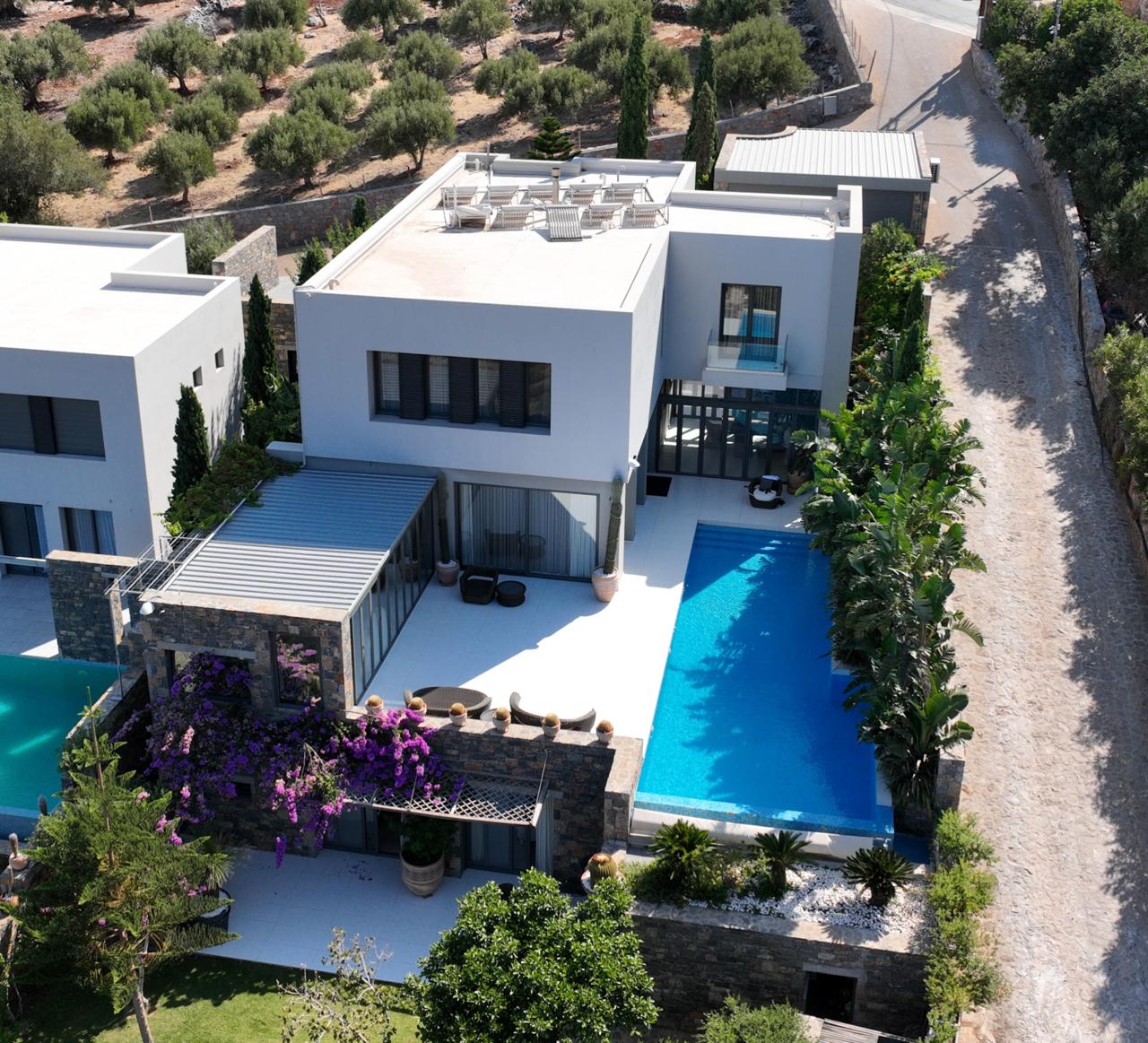 Villa à Elounda, Grèce, 650 m² - image 1