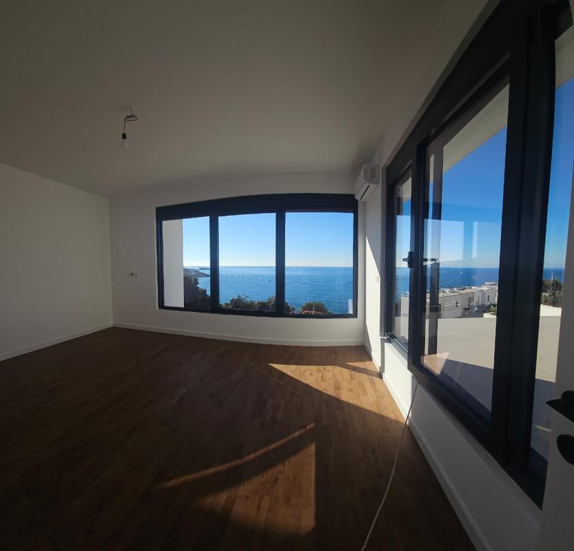 Haus in Utjeha, Montenegro, 250 m² - Foto 2