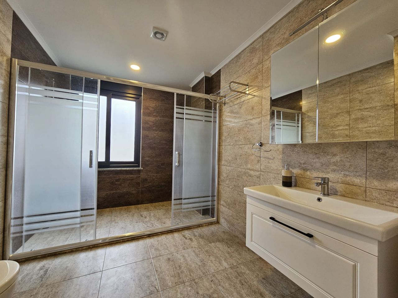 Villa à Alanya, Turquie, 300 m² - image 12