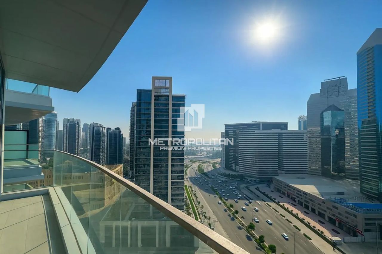 Appartamenti a Dubai, EAU, 135 m² - foto 1