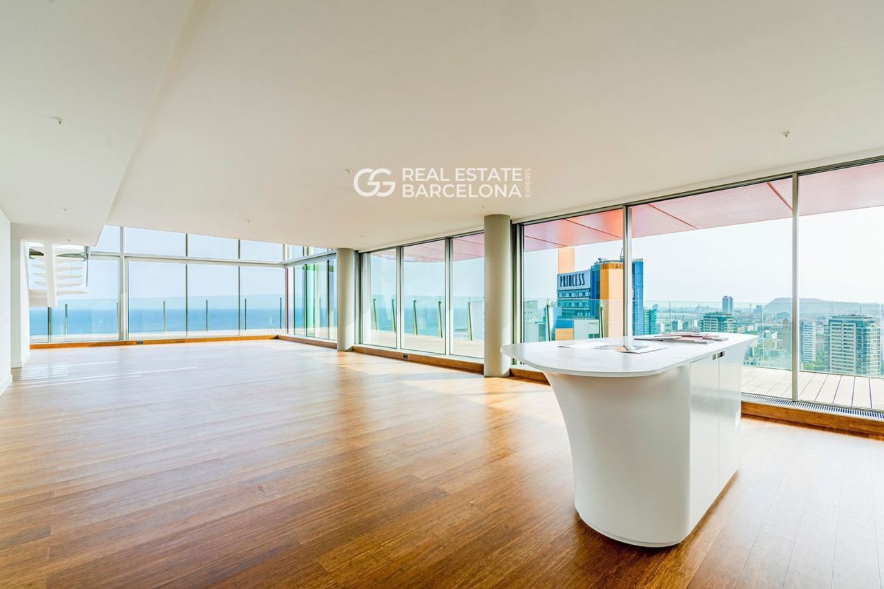 Penthouse in Barcelona, Spanien, 306 m² - Foto 1