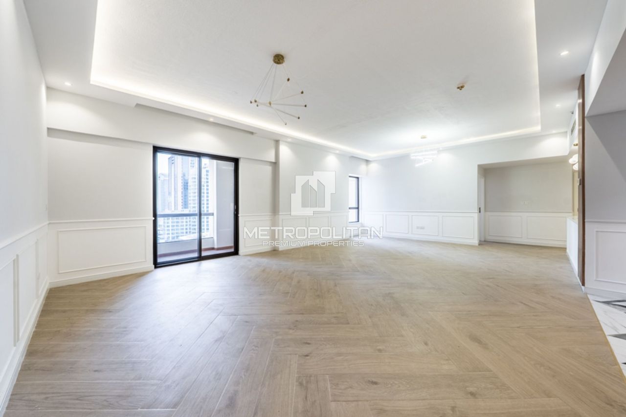 Apartment in Dubai, UAE, 252 m² - picture 2