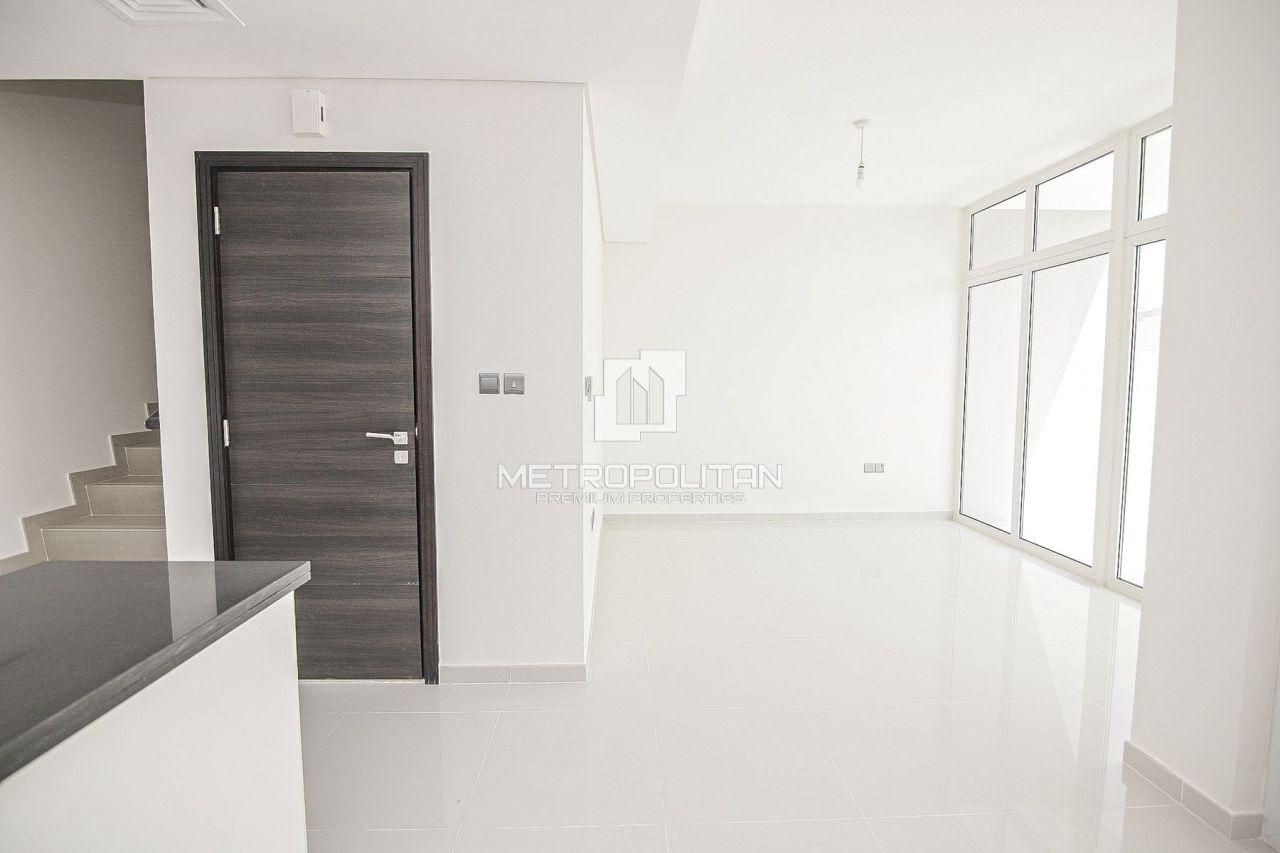 Maison urbaine à Dubaï, EAU, 159 m² - image 2