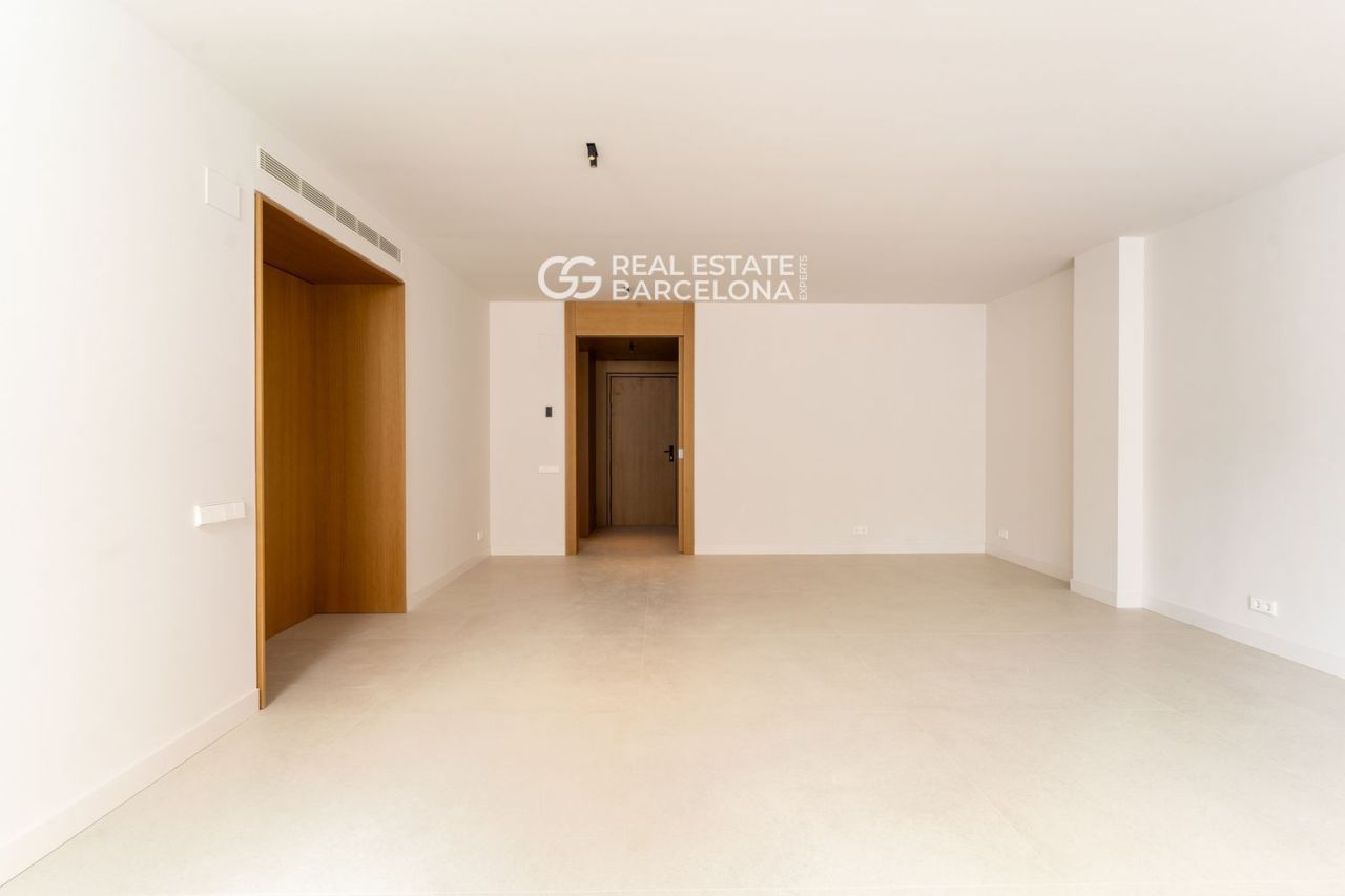 Flat Barcelona, Sabadell, Spain, 201 m² - picture 2