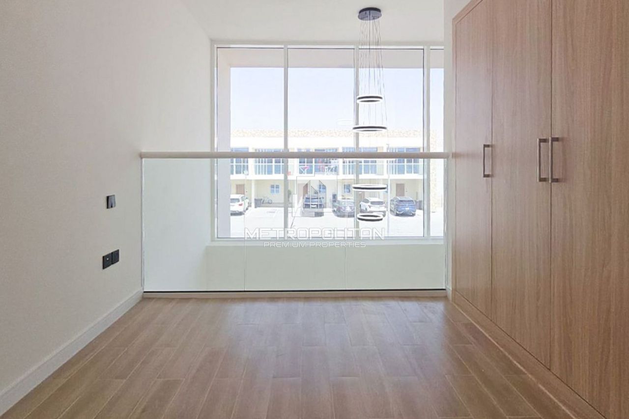 Townhouse in Dubai, UAE, 107 m² - picture 3