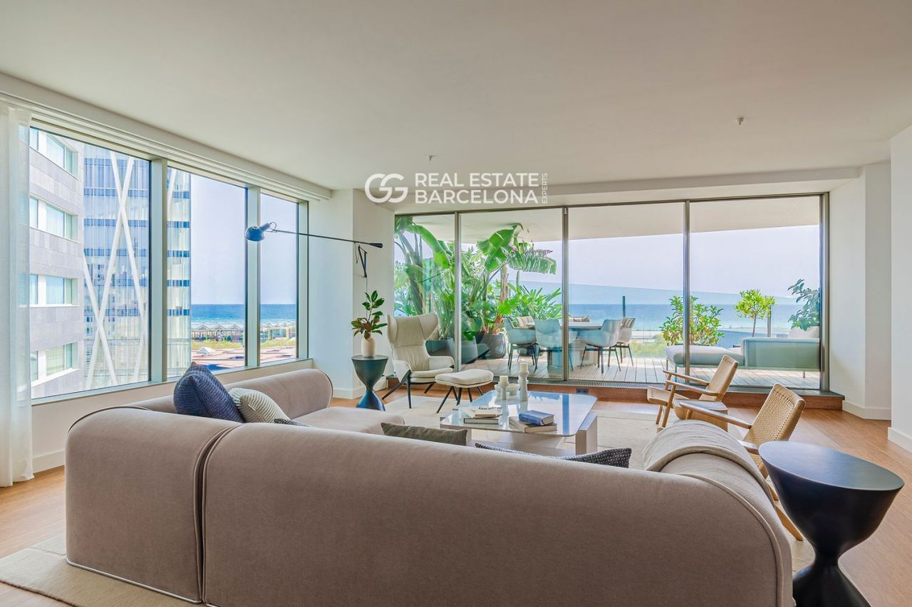 Flat in Barcelona, Spain, 184 m² - picture 3