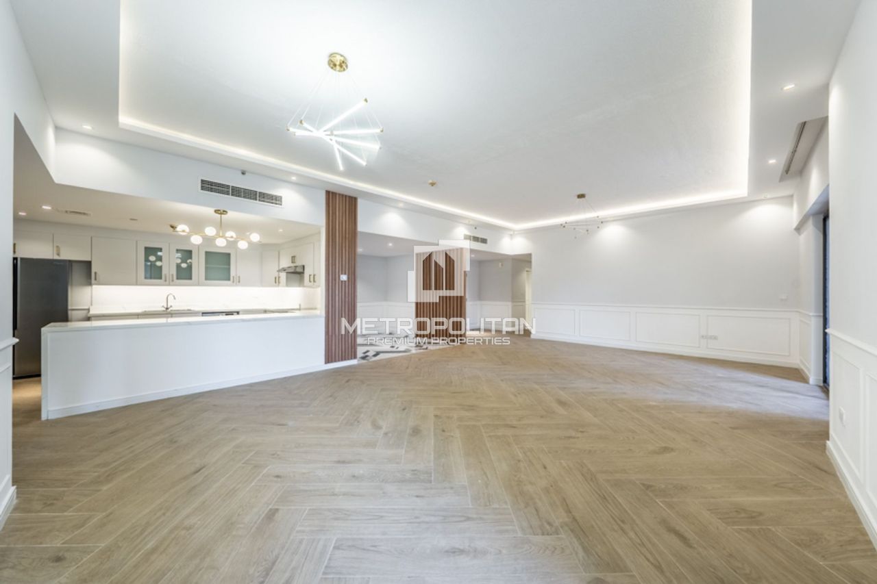 Apartment in Dubai, UAE, 252 m² - picture 3