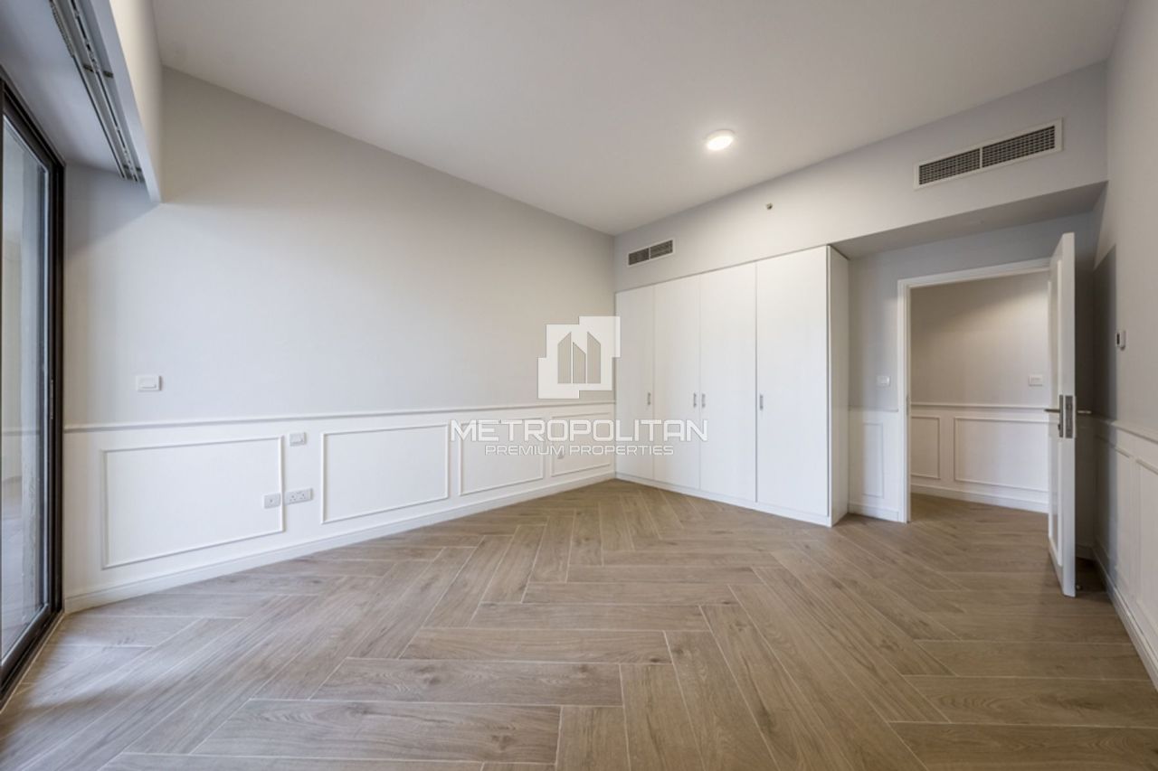 Apartment in Dubai, UAE, 252 m² - picture 4