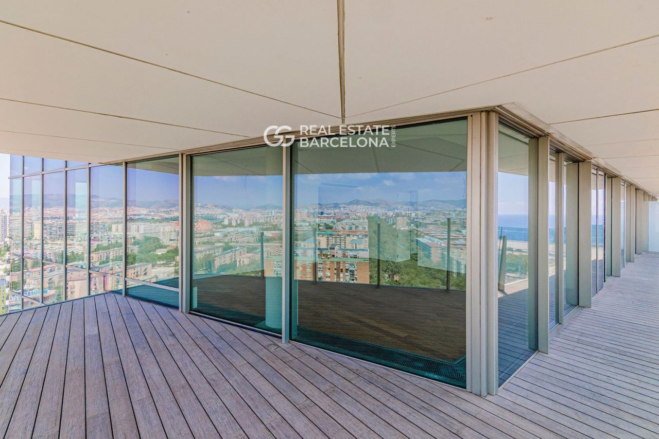 Flat in Barcelona, Spain, 272 m² - picture 7