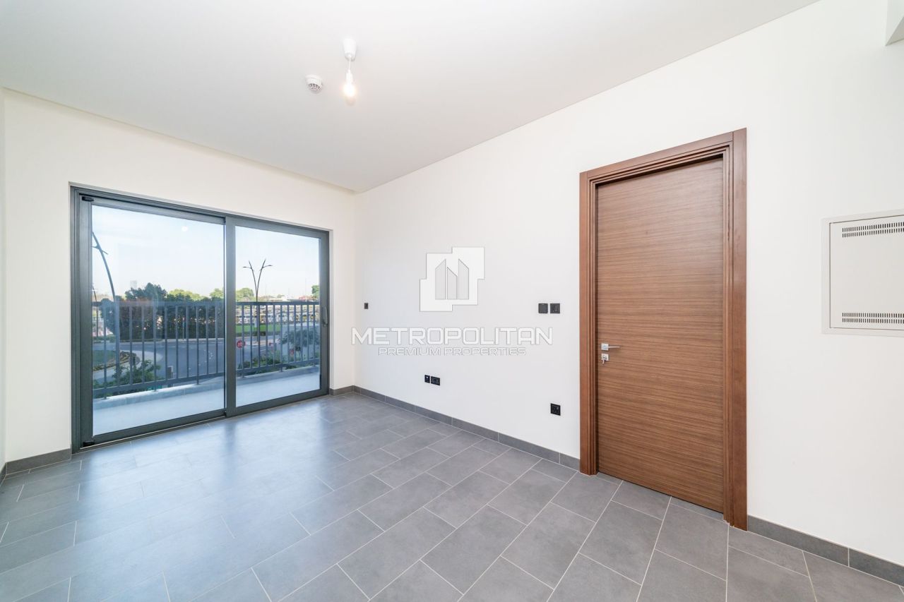 Apartment in Dubai, UAE, 66 m² - picture 5